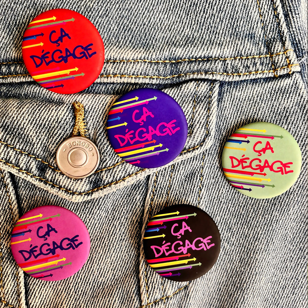 Badge « Ça dégage »
