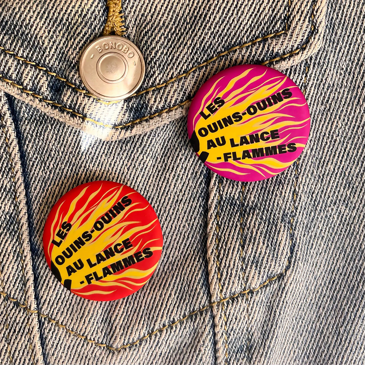 Badge « Les ouins-ouins au lance-flammes »