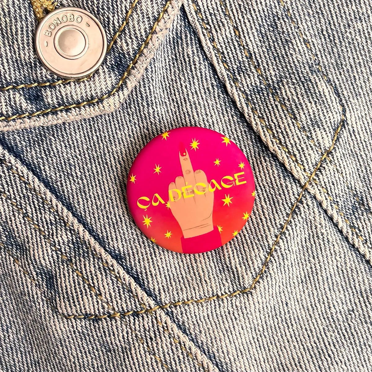 Badge « Ça dégage »