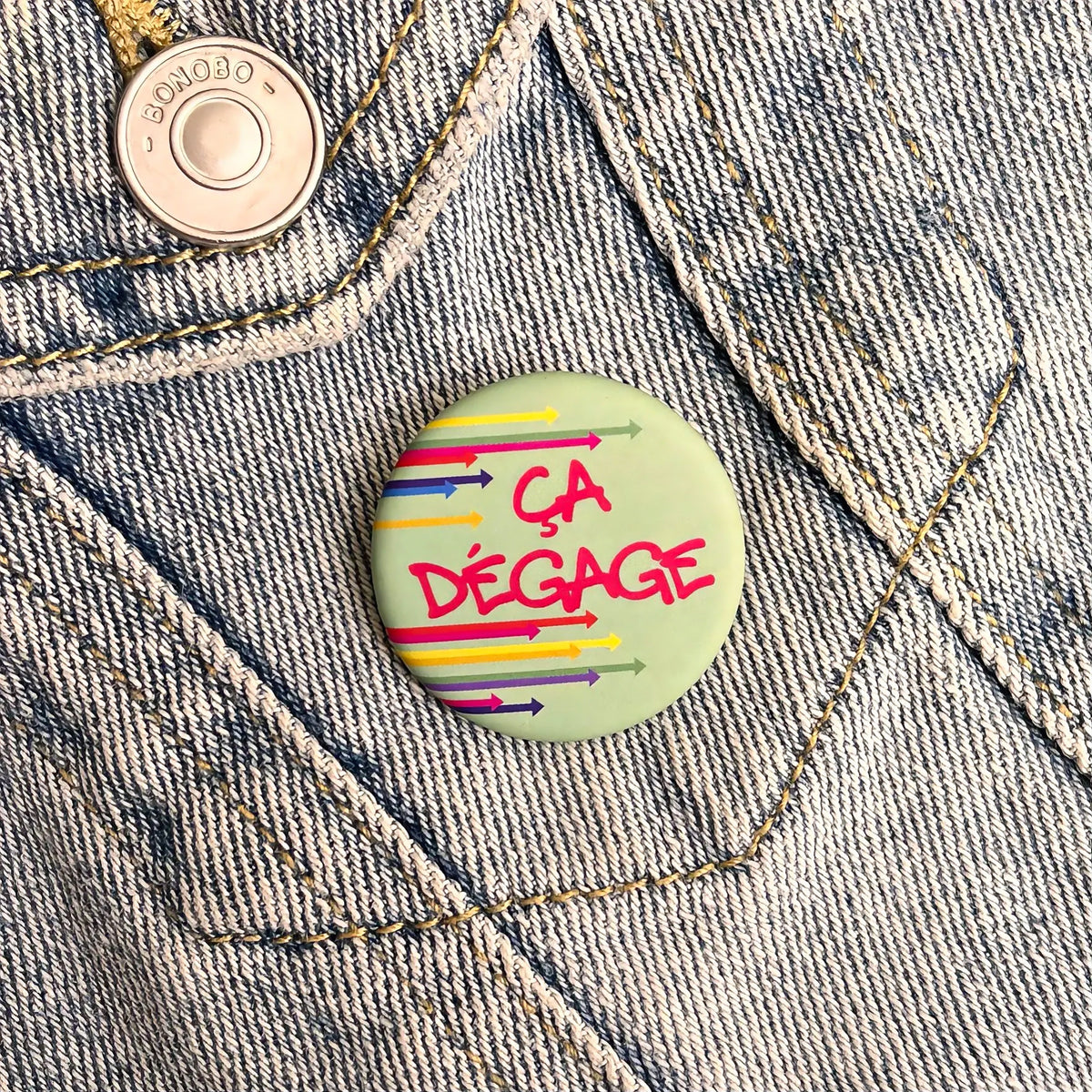 Badge « Ça dégage »